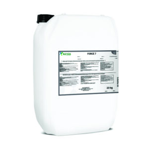 Hvit dunk med desinfeksjonsmiddel